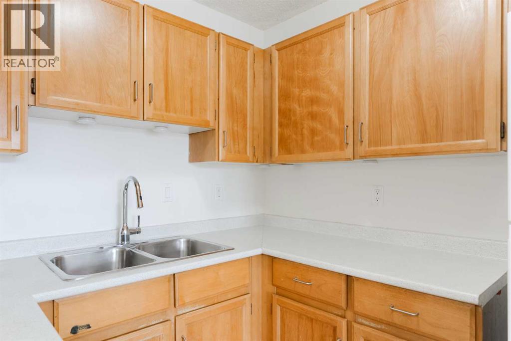 Single Family House for Sale in   Grier Avenue NE Greenview Calgary 