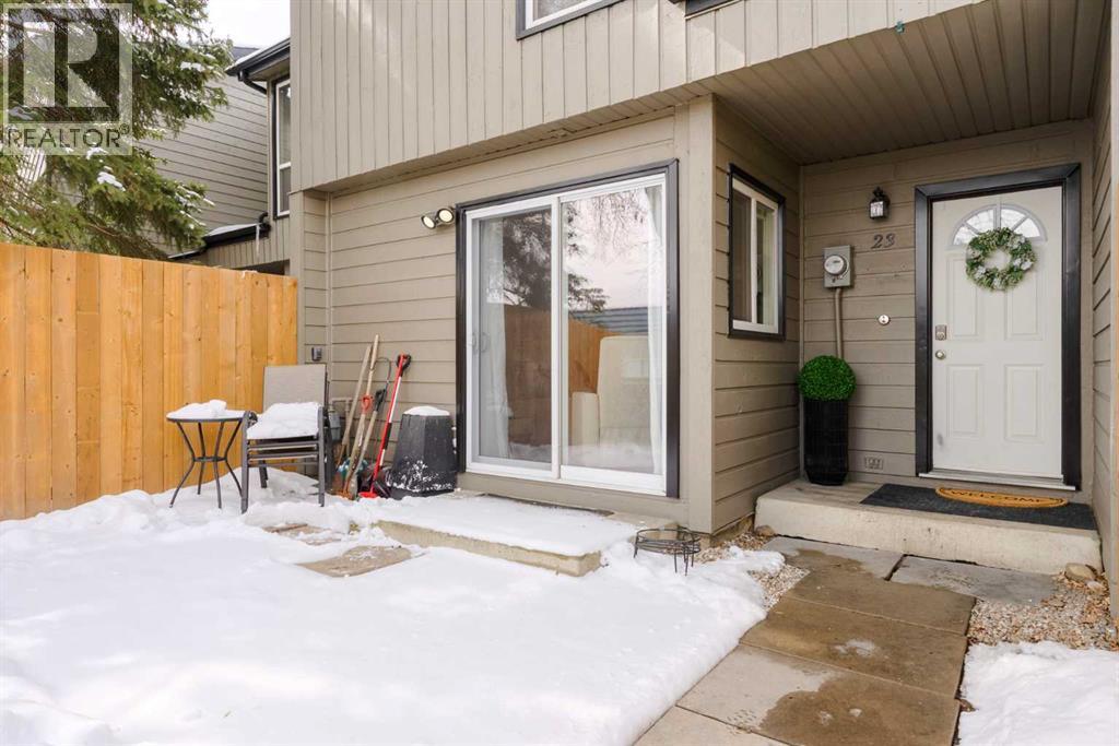Single Family House for Sale in   Grier Avenue NE Greenview Calgary 