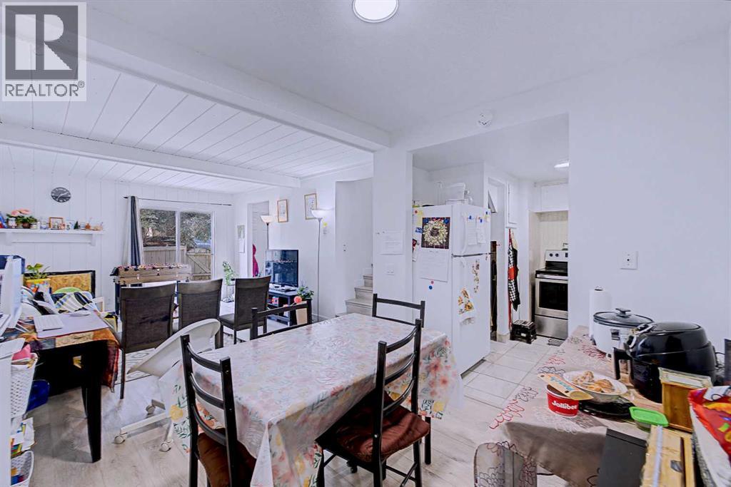 Single Family House for Sale in    Avenue SE Penbrooke Meadows Calgary 