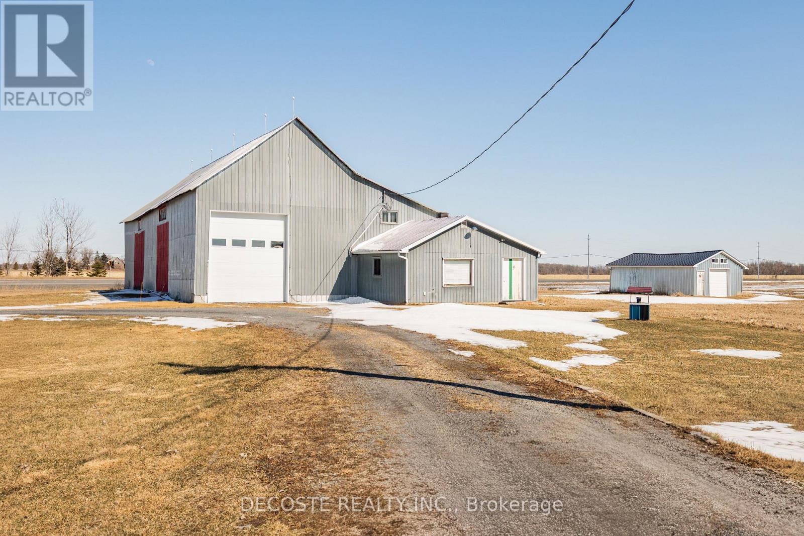 21930 MENARD ROAD - 3
