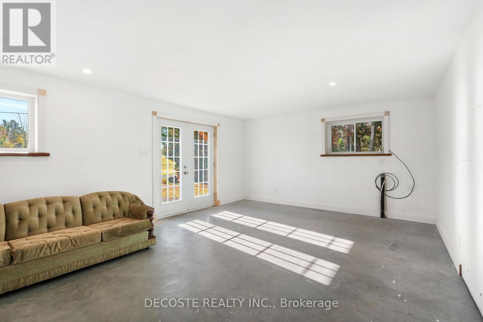 19201 SECOND STREET - 25