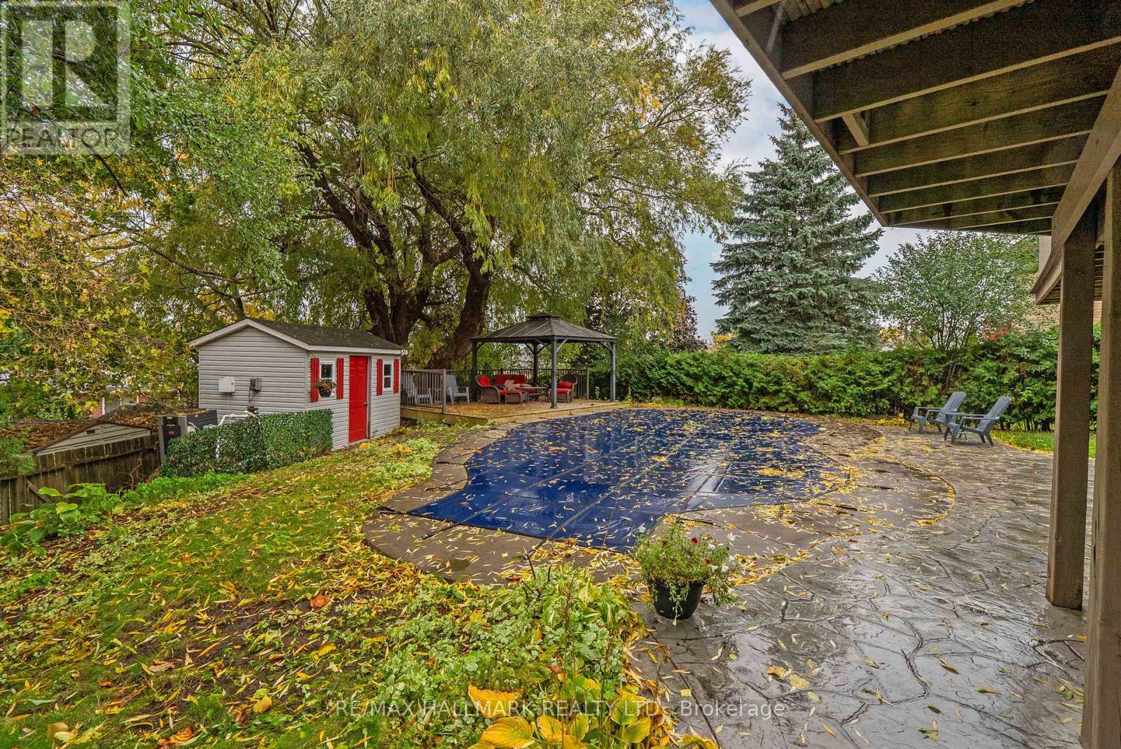 897 OBERLAND DRIVE, Oshawa (Pinecrest), Ontario