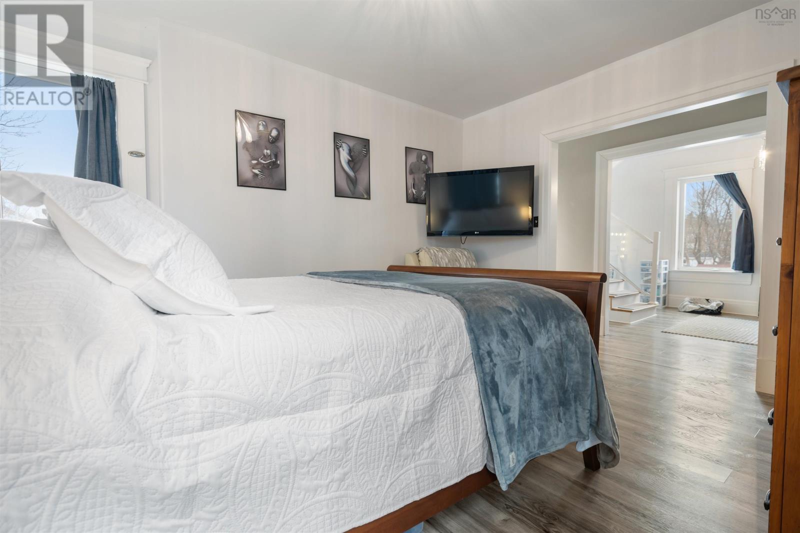 Property 31 of 48 of 236 Abercrombie Road