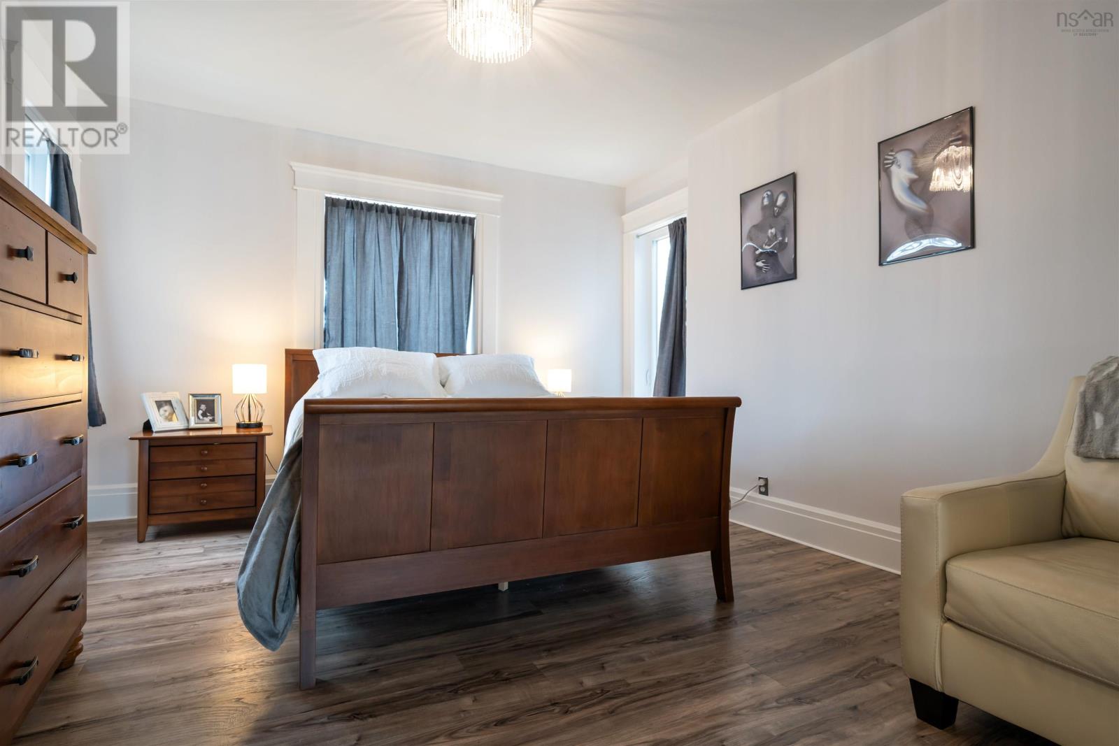 Property 33 of 48 of 236 Abercrombie Road