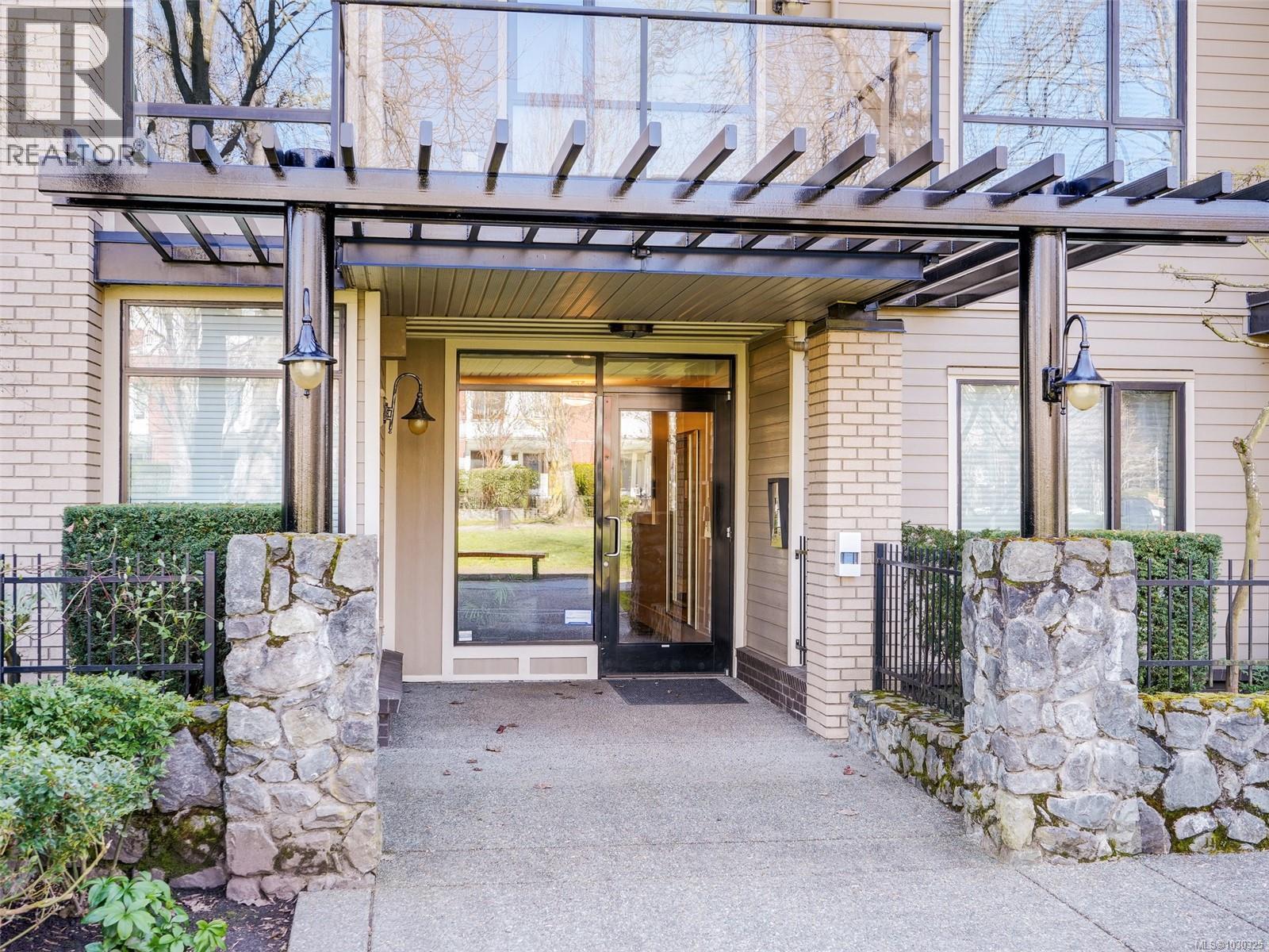 206 330 Waterfront Crescent, Victoria