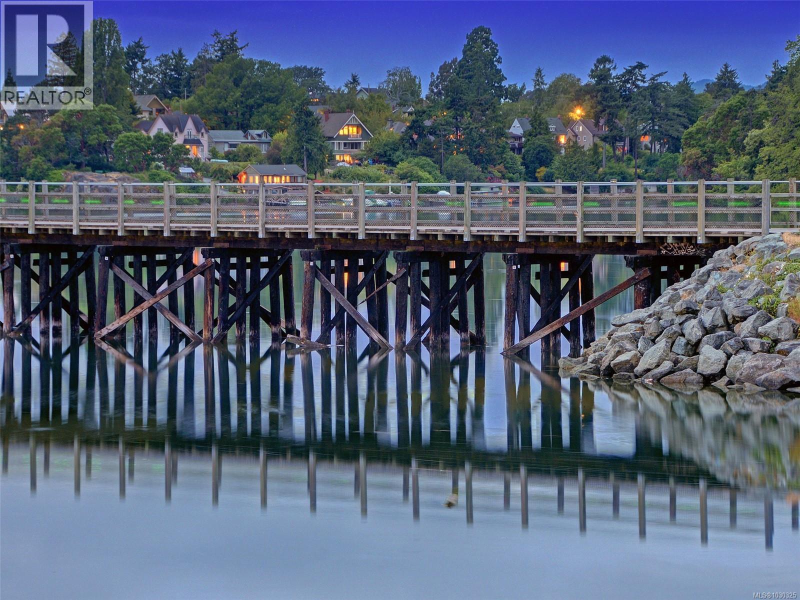 206 330 Waterfront Crescent, Victoria