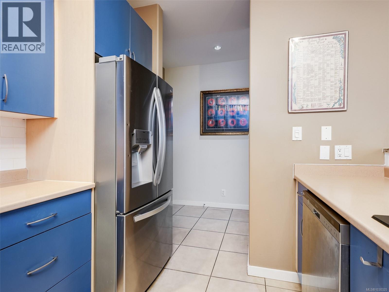 206 330 Waterfront Crescent, Victoria