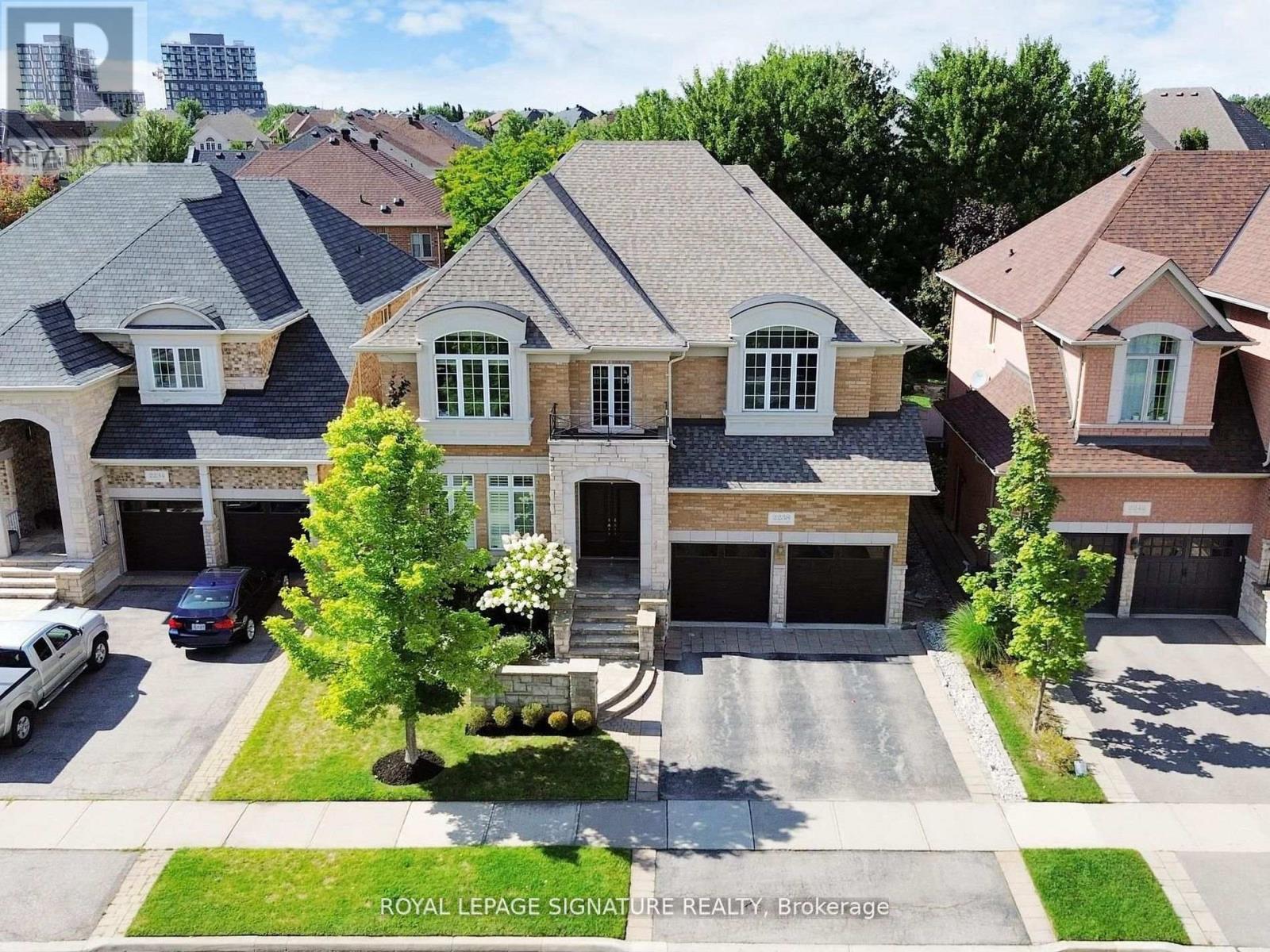 2238 LYNDHURST DRIVE - 4