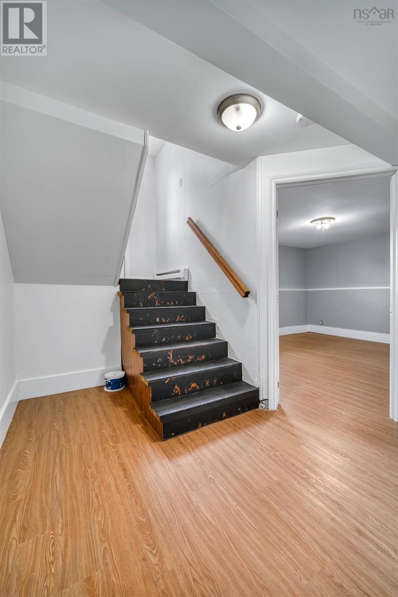 2447 HIGHWAY 376 - 37