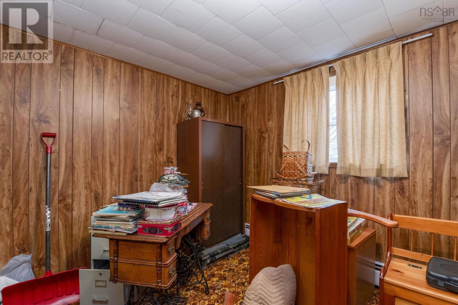 Property 32 of 44 of 3024 Clarence Road