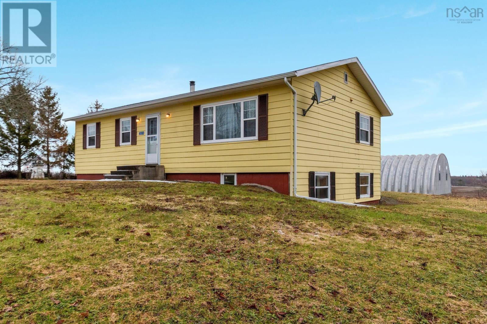 Property 41 of 44 of 3024 Clarence Road