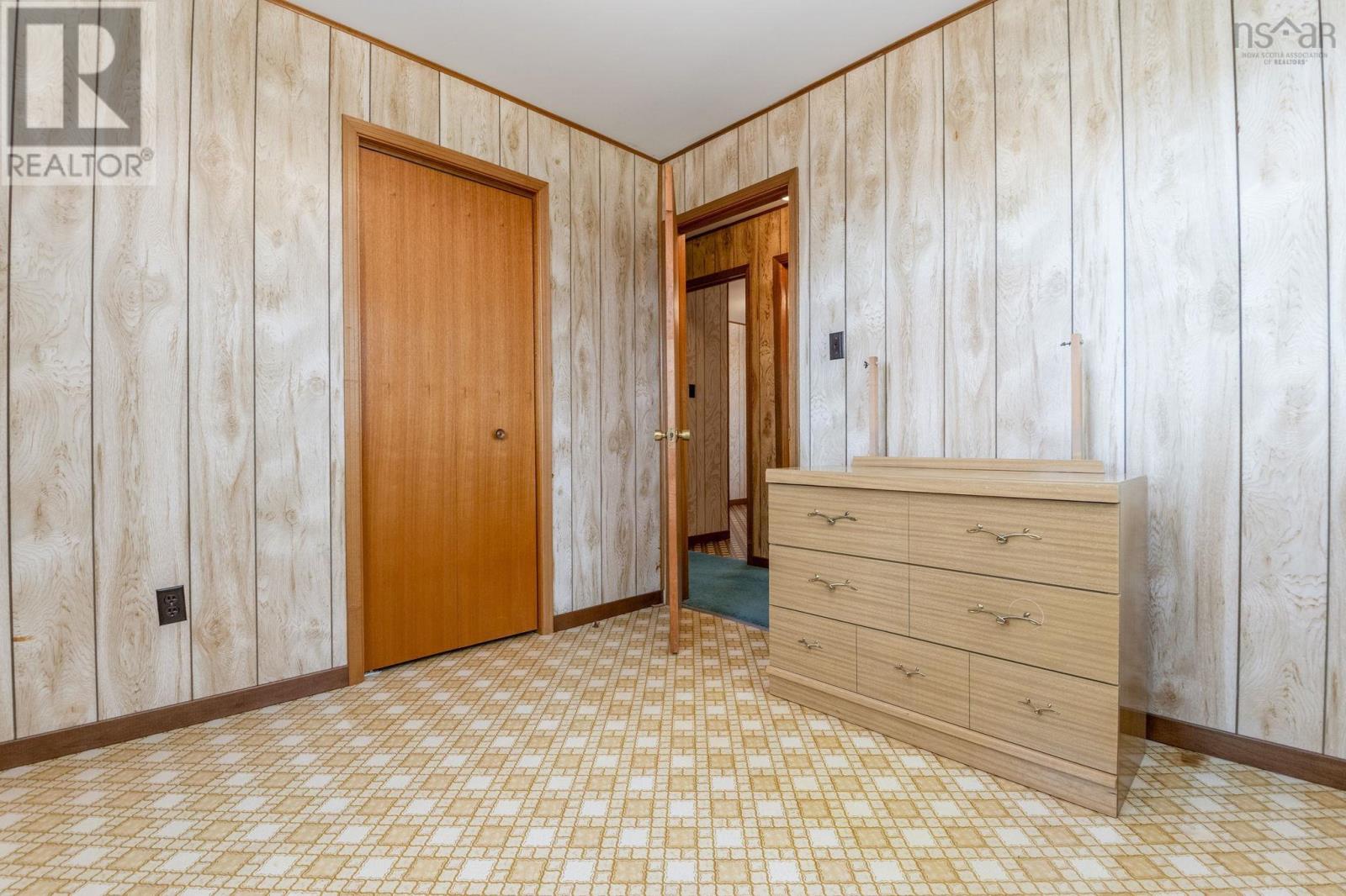 Property 25 of 44 of 3024 Clarence Road