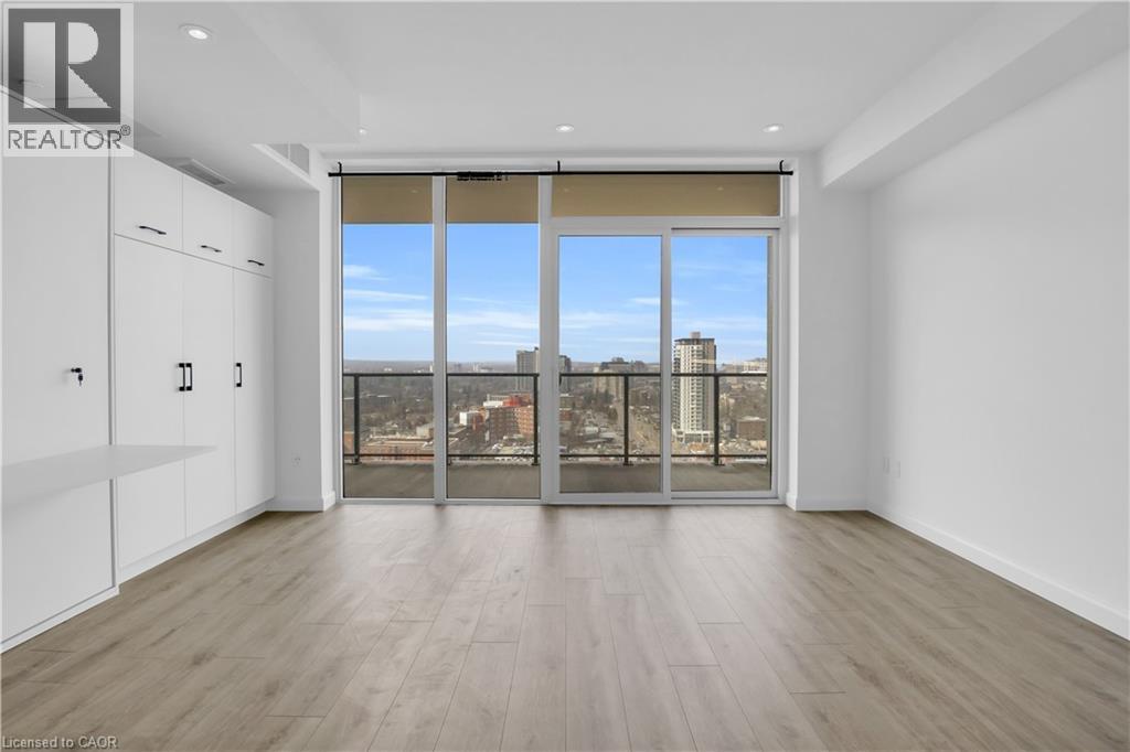 #1711 741 KING STREET - 1