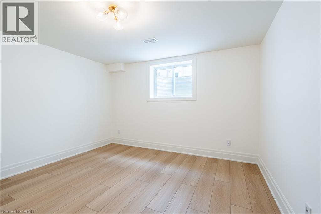 21 OAKLEY Drive, Niagara-on-the-Lake, Ontario, L0S1N0 — Photo 35