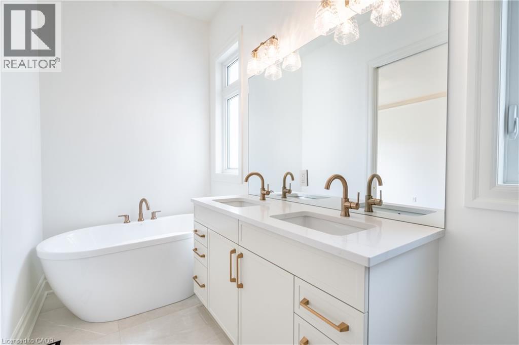 21 OAKLEY Drive, Niagara-on-the-Lake, Ontario, L0S1N0 — Photo 25