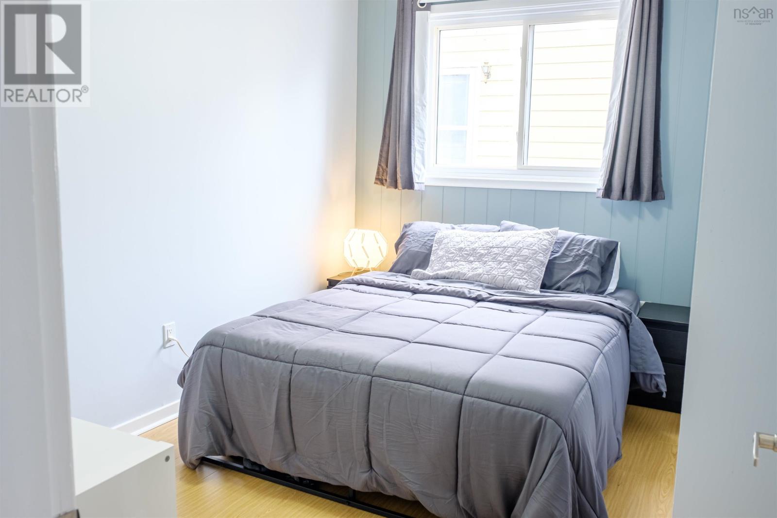 Property 8 of 17 of 189 MONTAGUE Road