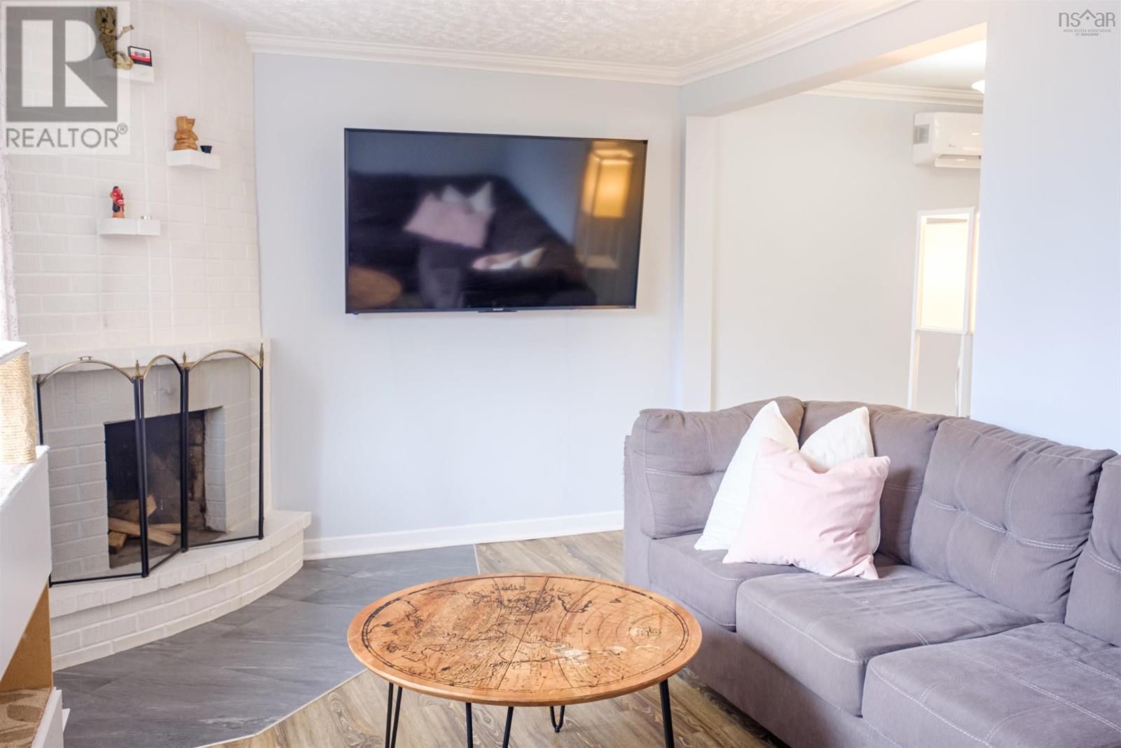 Property 9 of 17 of 189 MONTAGUE Road