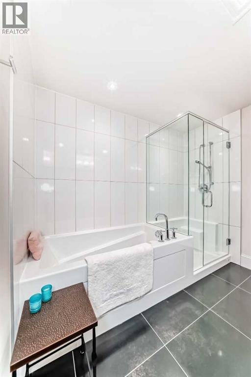 Single Family House for Sale in   Quarry Way SE Douglasdale/Glen Calgary 