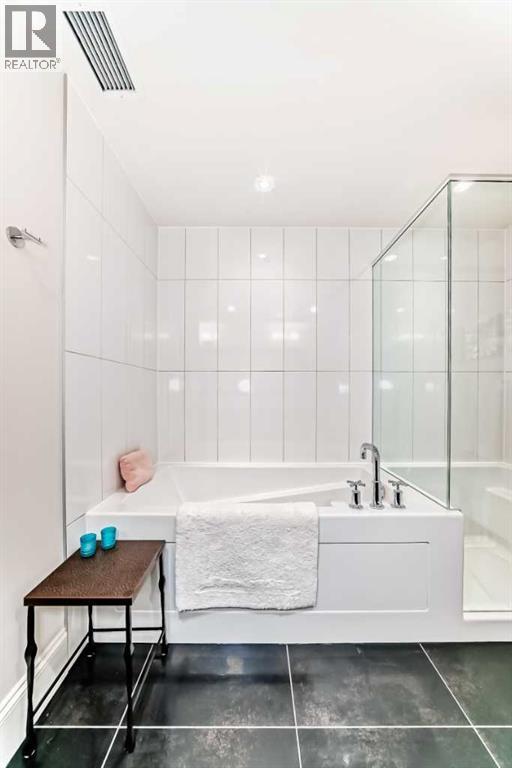 Single Family House for Sale in   Quarry Way SE Douglasdale/Glen Calgary 