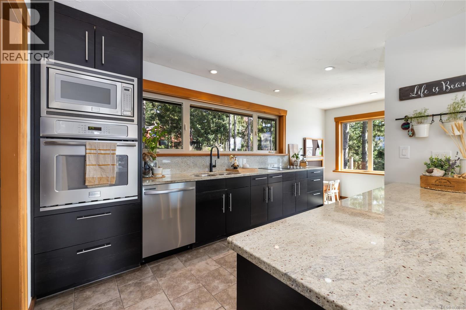  543 Bayview Place, Duncan