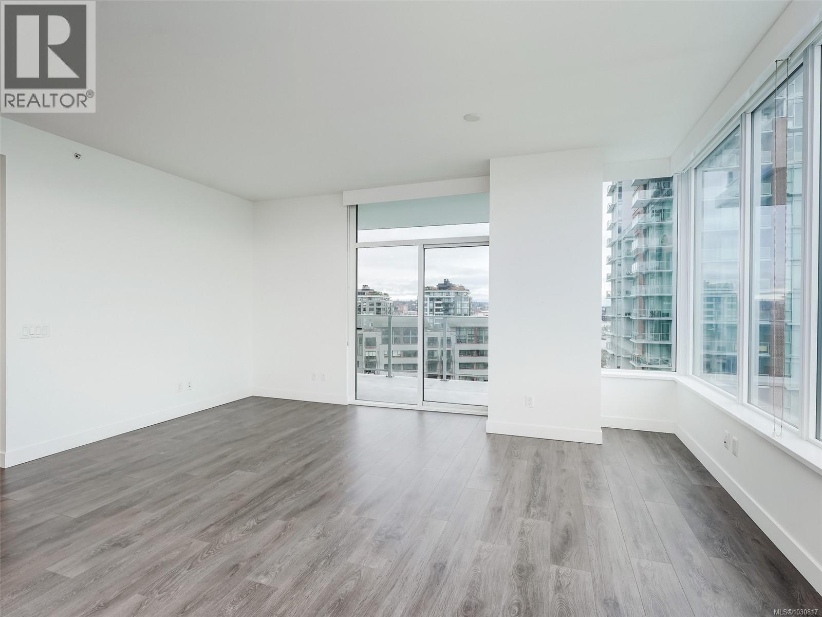 #807 60 Saghalie Rd - 8