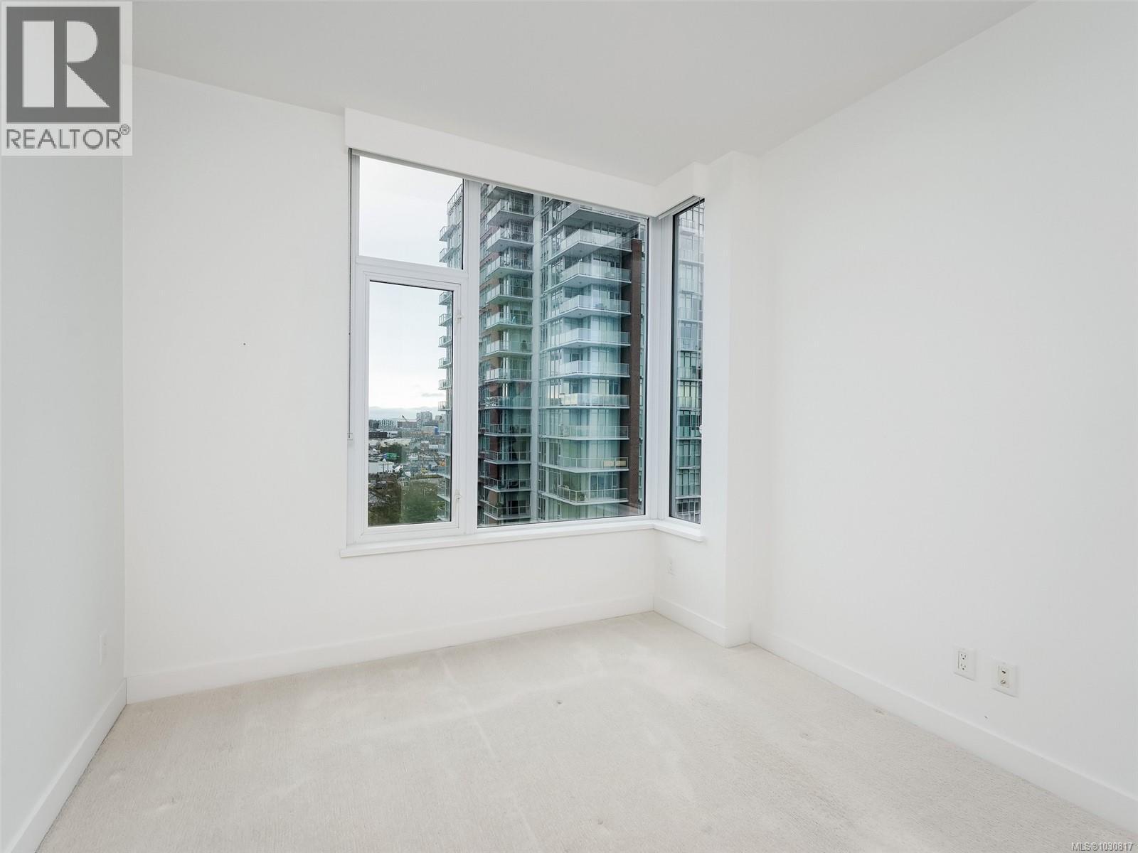 #807 60 Saghalie Rd - 20