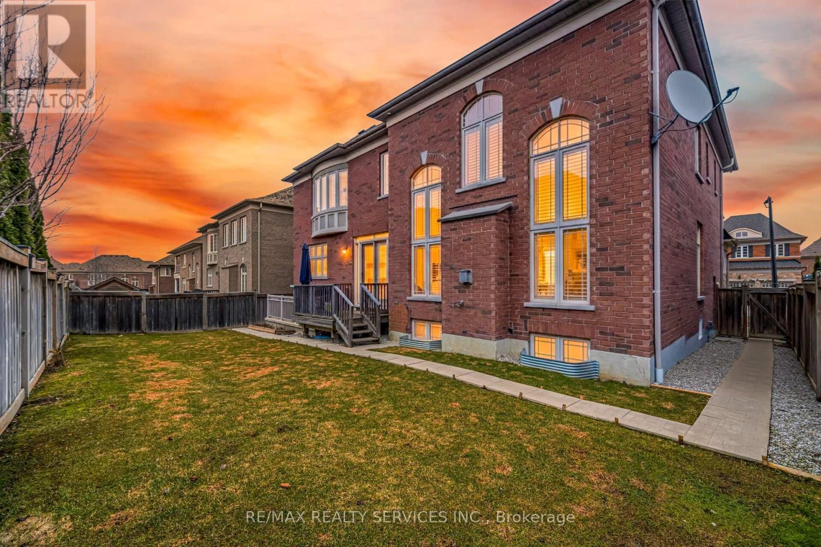 36 WEST COAST TRAIL,King (Nobleton),,