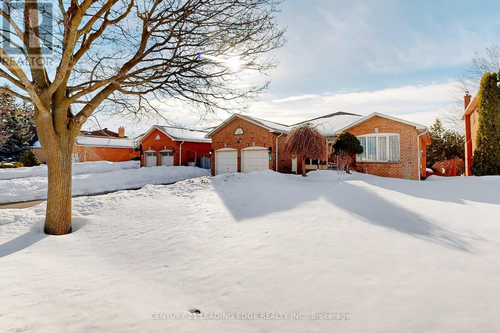 9 COATES CRESCENT - 1