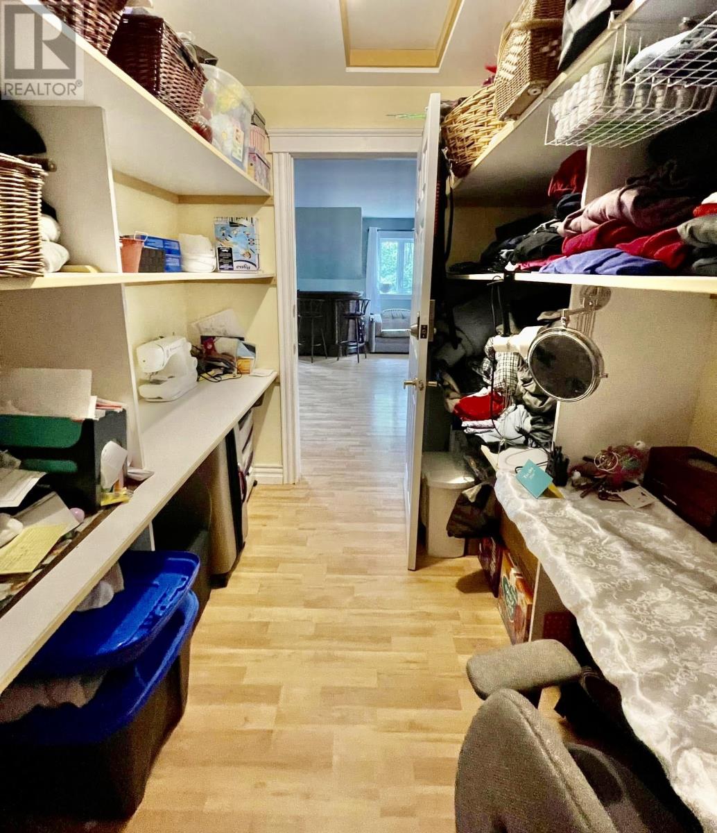 144 BRODERICK ROAD - 13