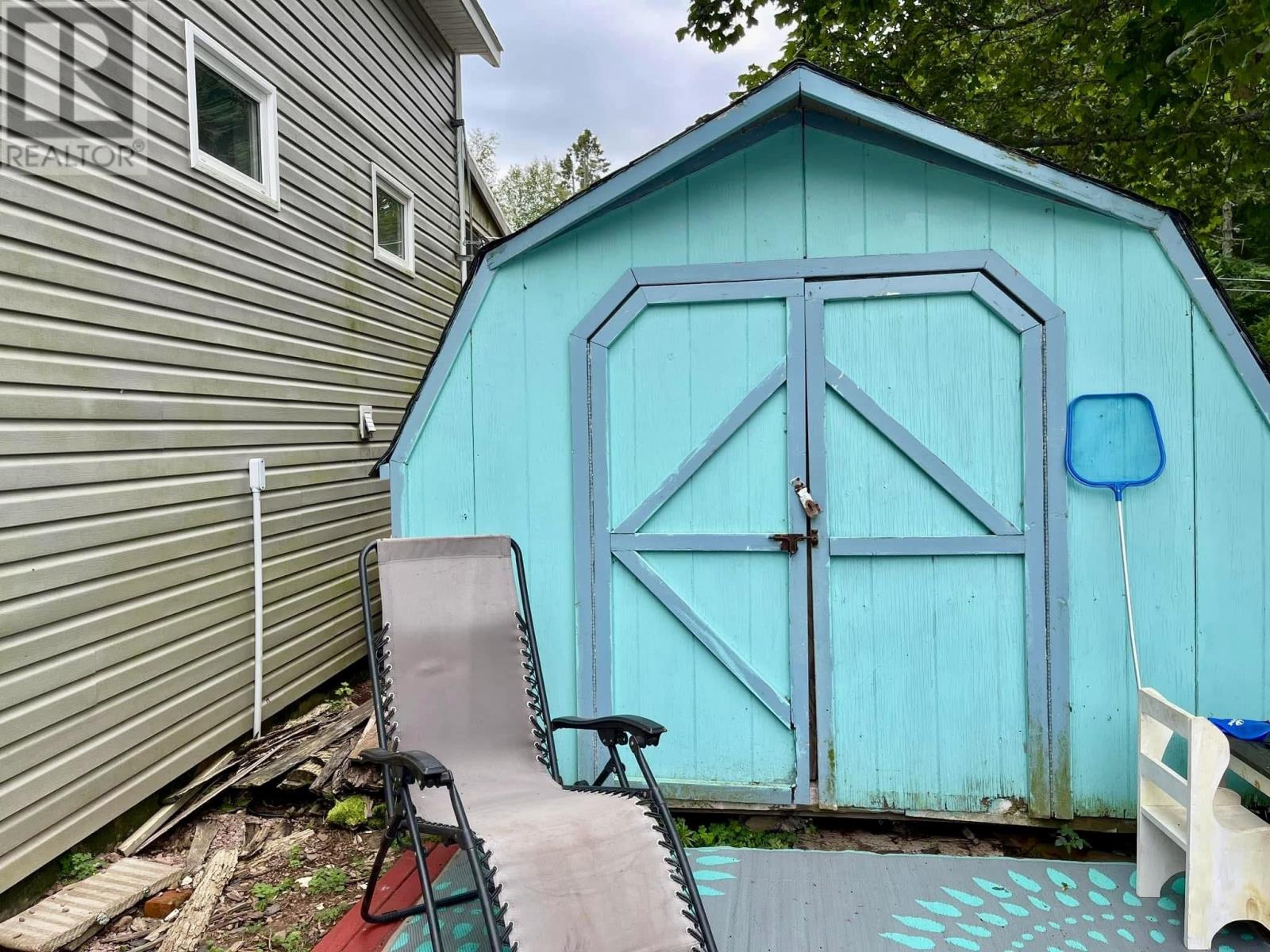 144 BRODERICK ROAD - 19