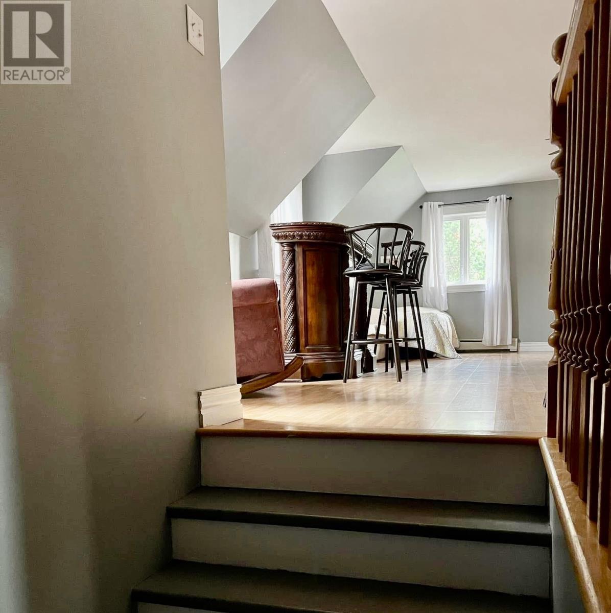 144 Broderick Road - 6
