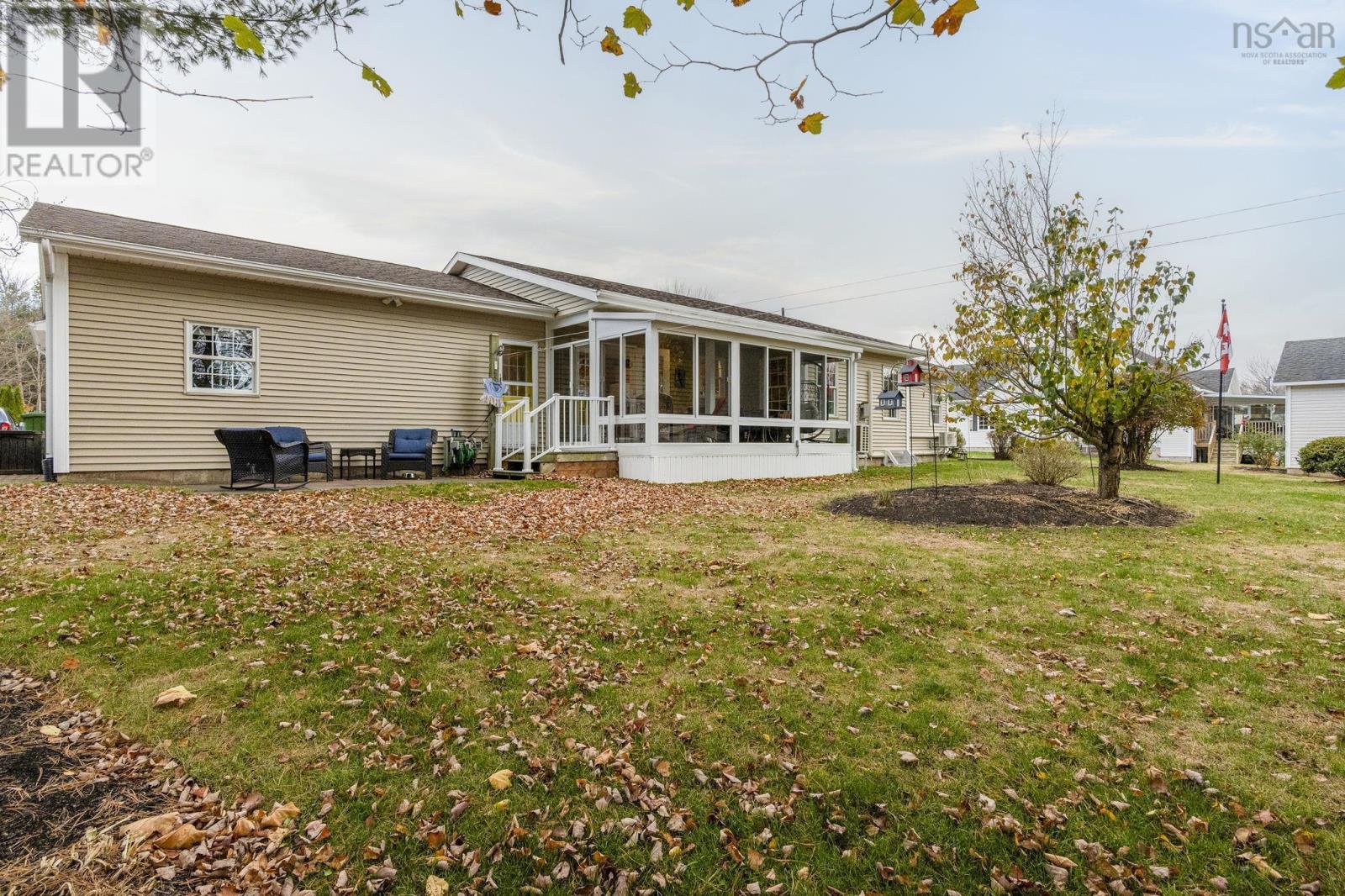 Property 5 of 49 of 73 Gravenstein Drive