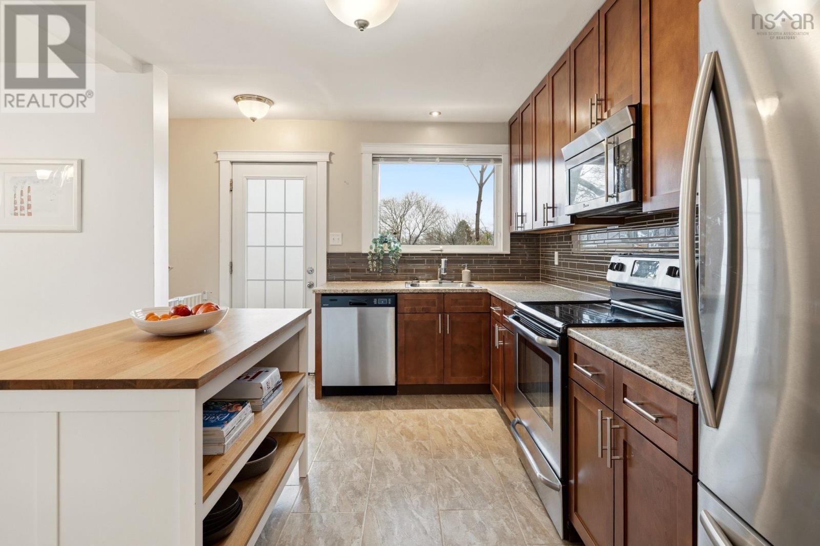 Property 11 of 33 of 11 Ernest Avenue