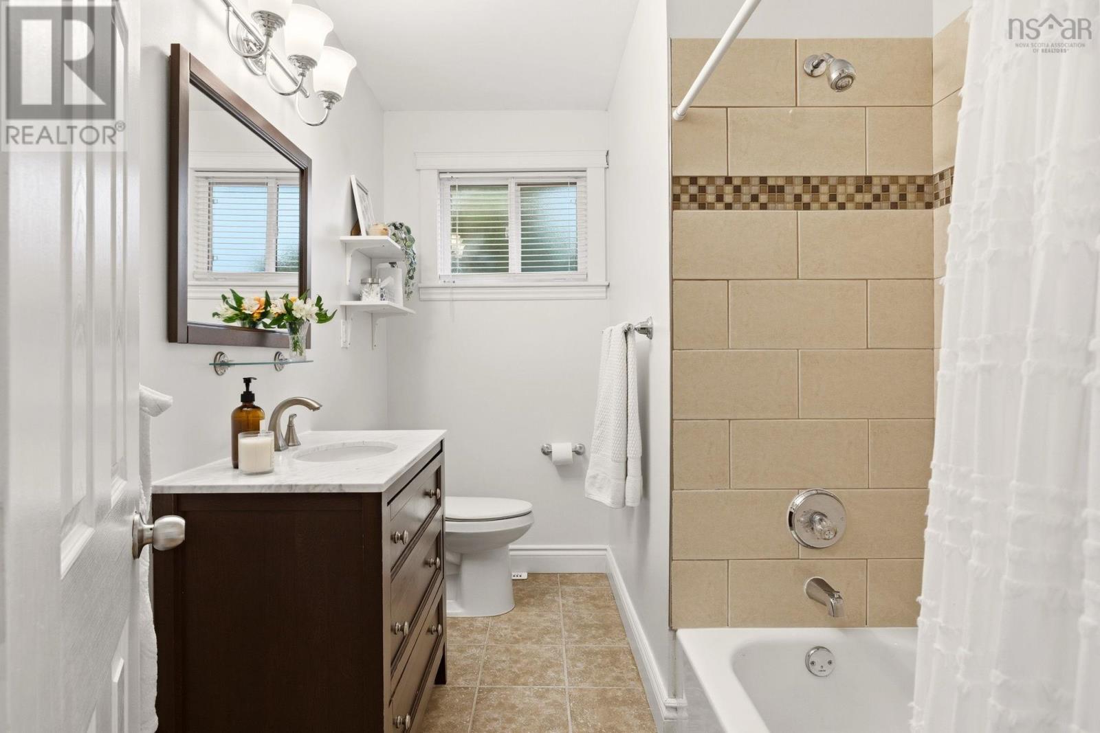 Property 19 of 33 of 11 Ernest Avenue