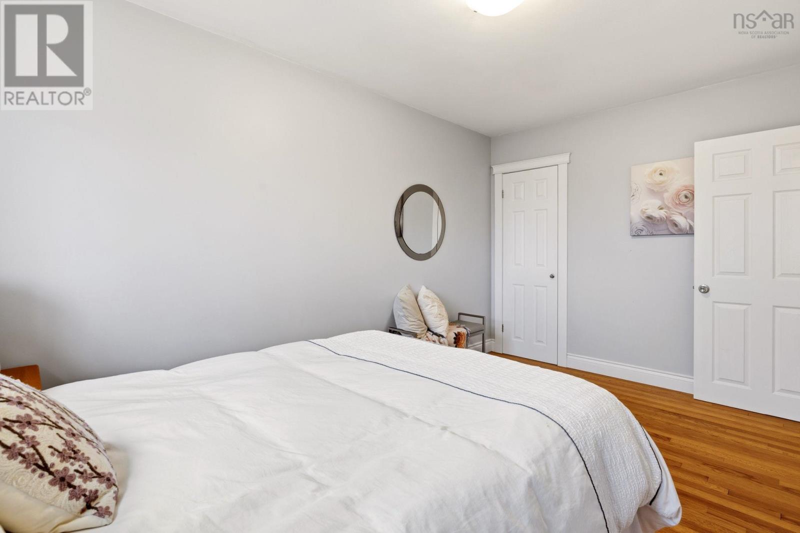 Property 16 of 33 of 11 Ernest Avenue