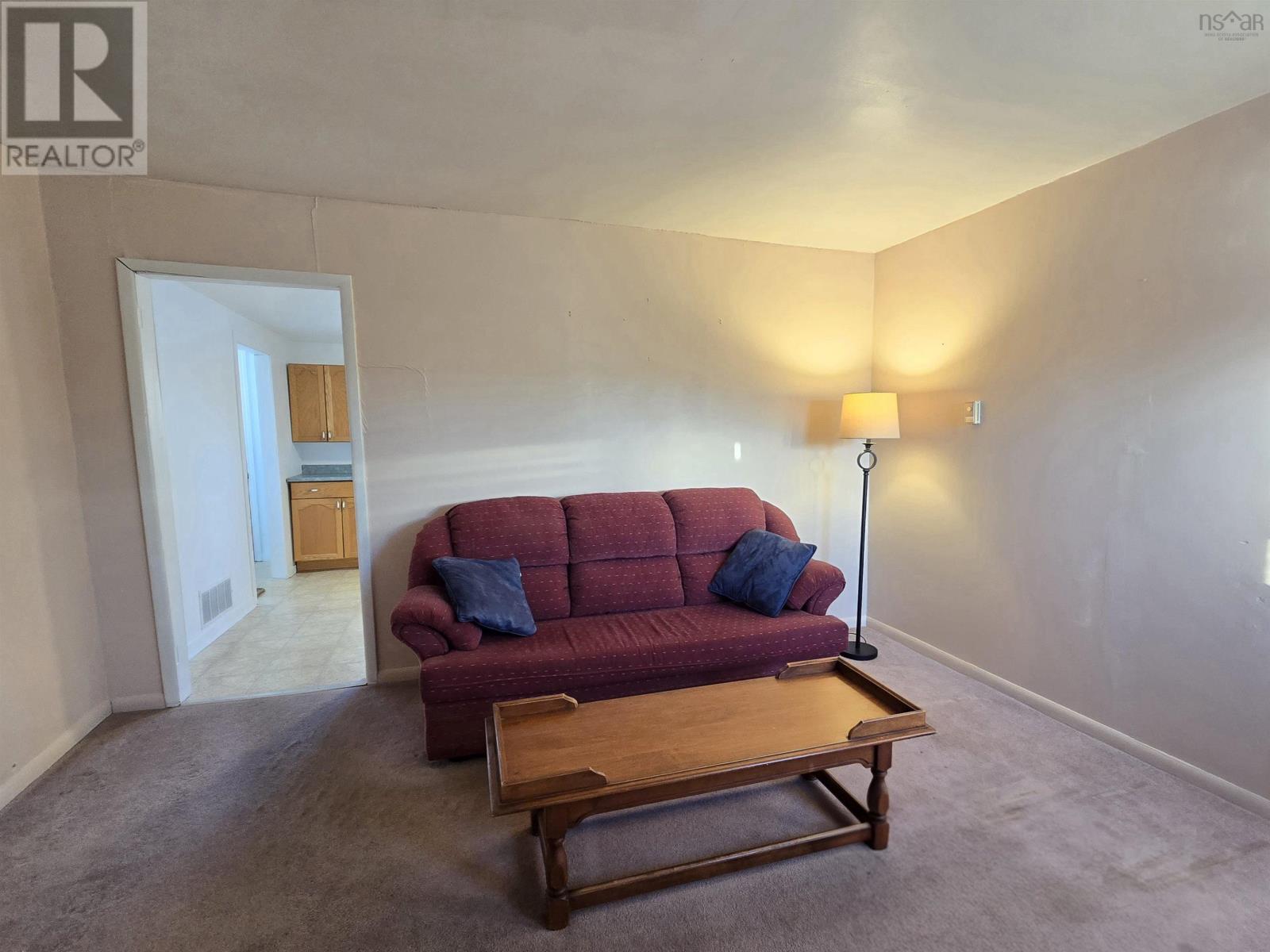 Property 13 of 19 of 648 Queen Street