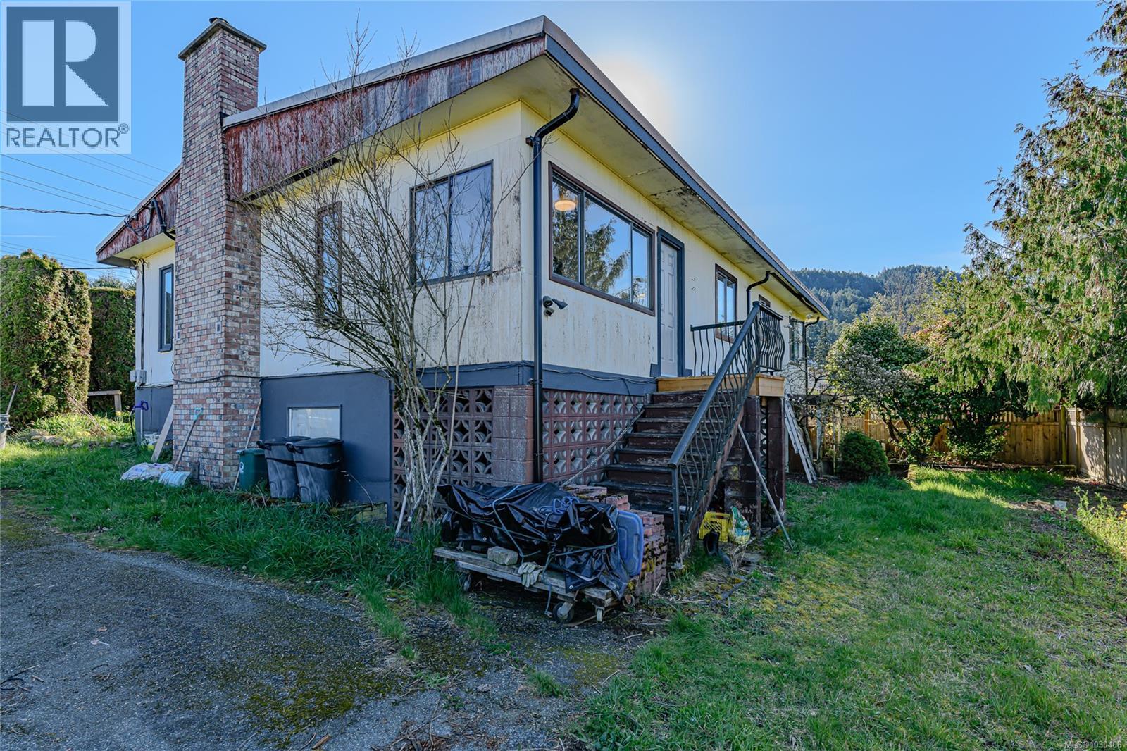 501 DAVIS RD - Image 2