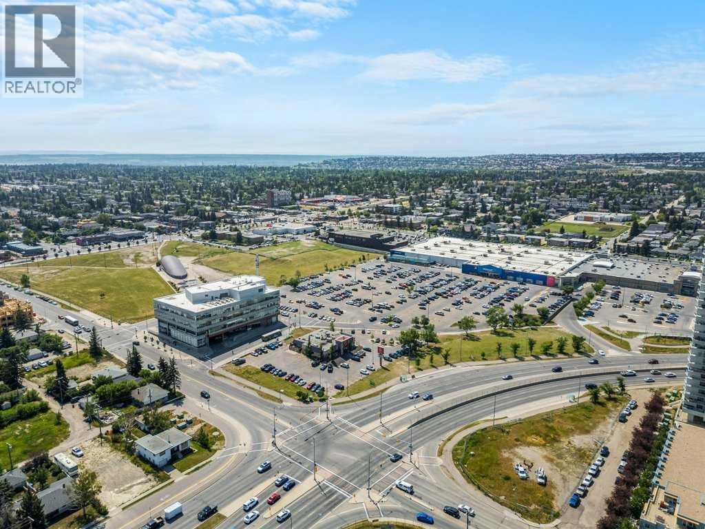 Single Family House Bungalow for Sale in   Street SW Spruce Cliff Calgary 