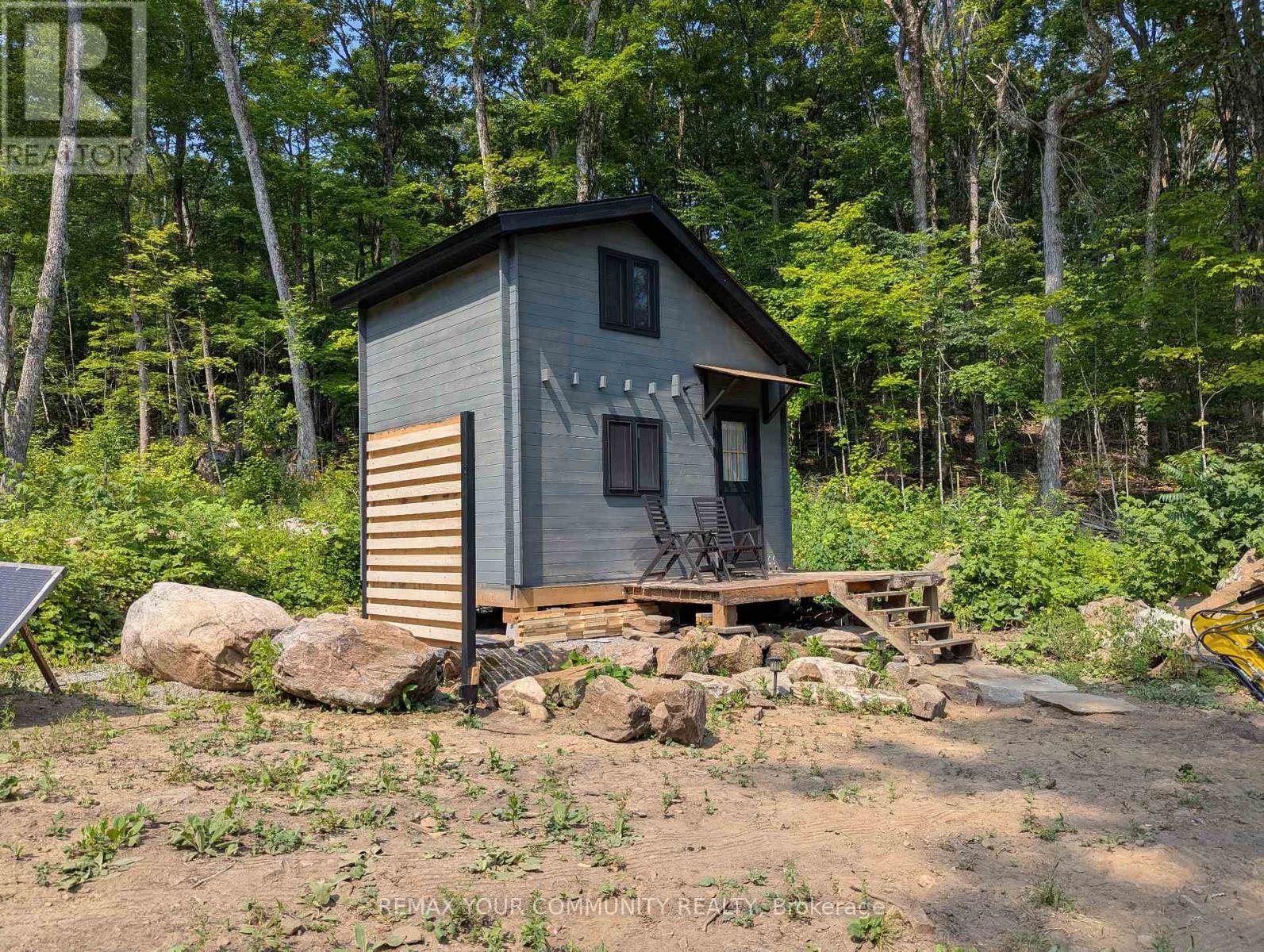 1035 HEARTS CONTENT DRIVE, Highlands East (Glamorgan), Ontario