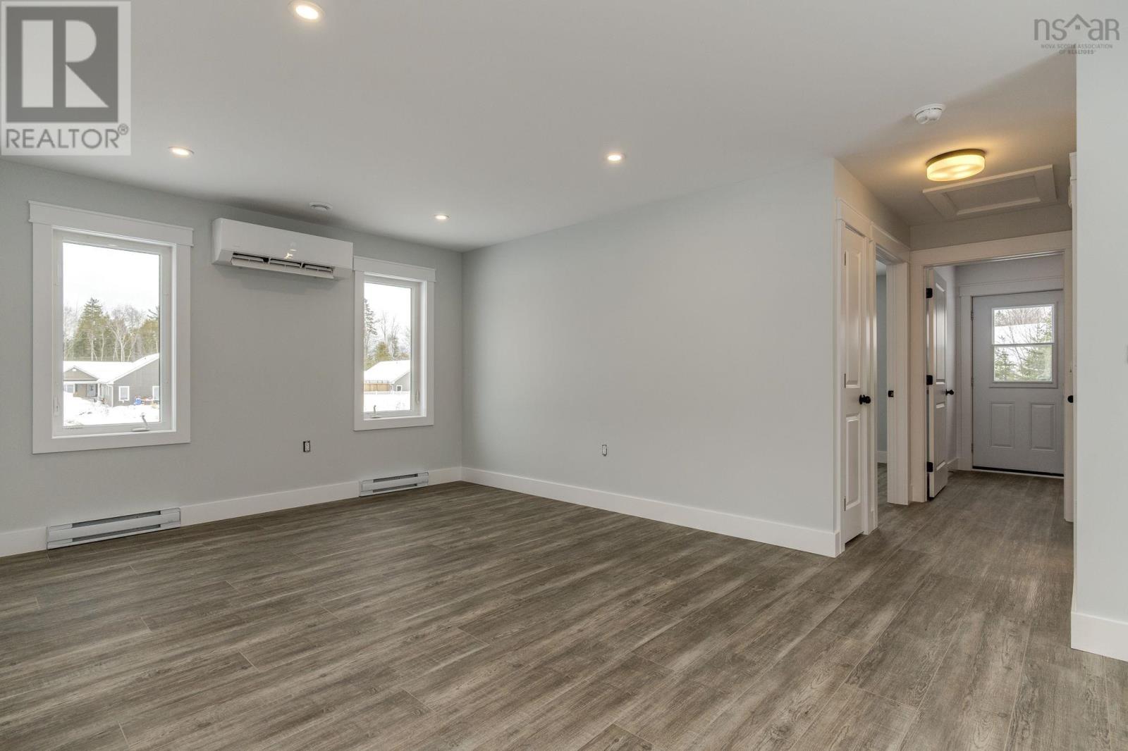 Property 17 of 42 of 41 Amelia Avenue