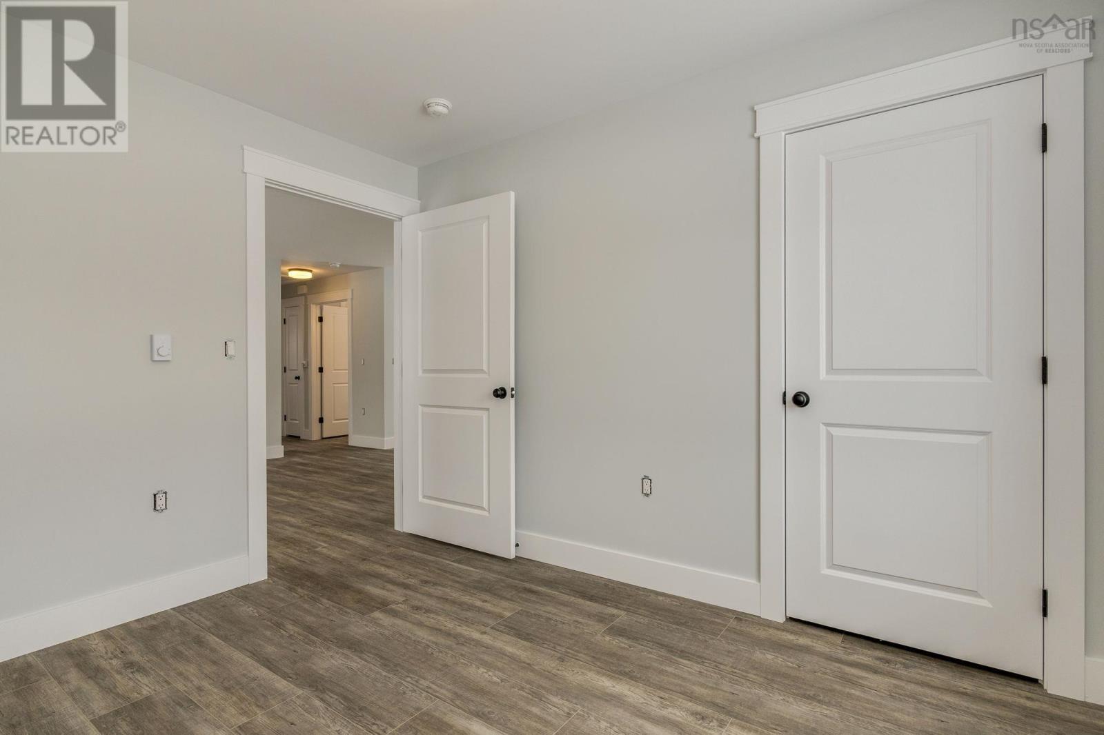 Property 25 of 42 of 41 Amelia Avenue