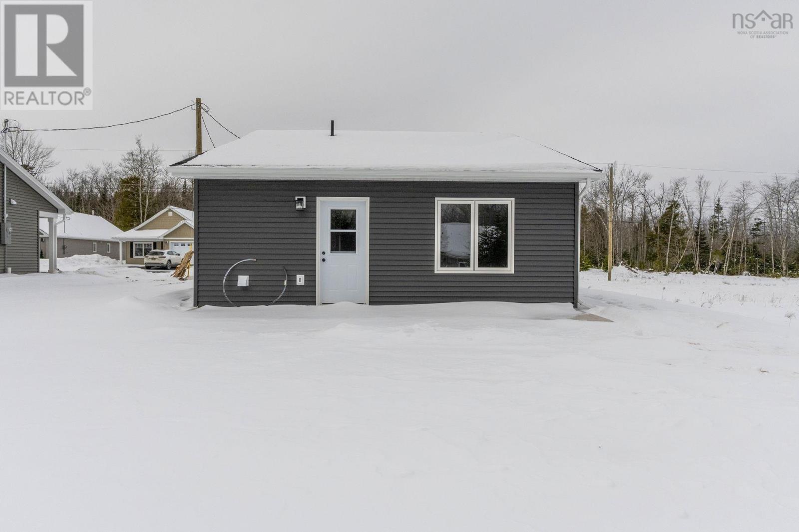 Property 38 of 42 of 41 Amelia Avenue