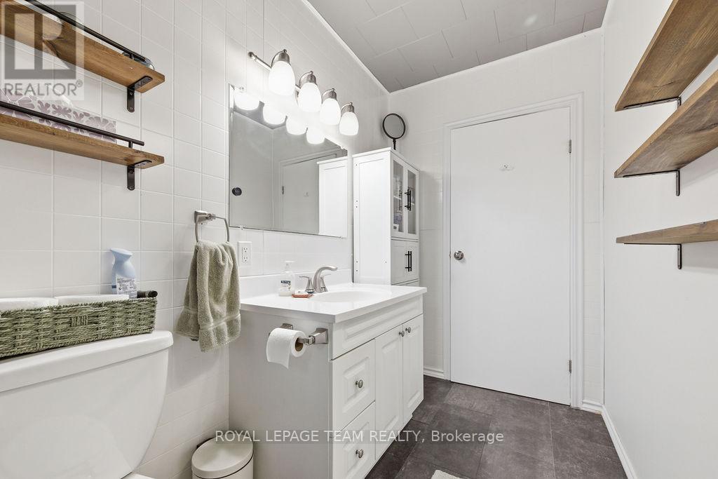 285 FOYMOUNT ROAD - 19