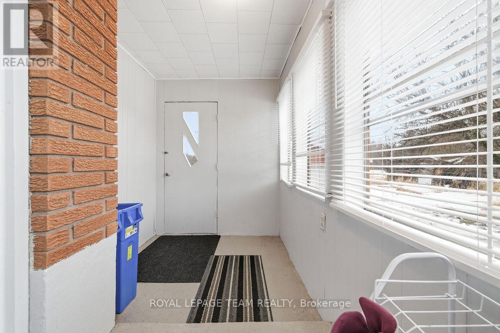 285 FOYMOUNT ROAD - 5