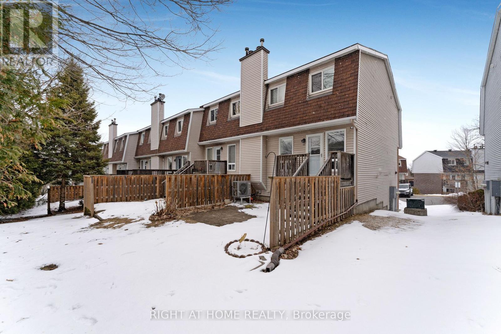 22 ALMOND LANE - 25