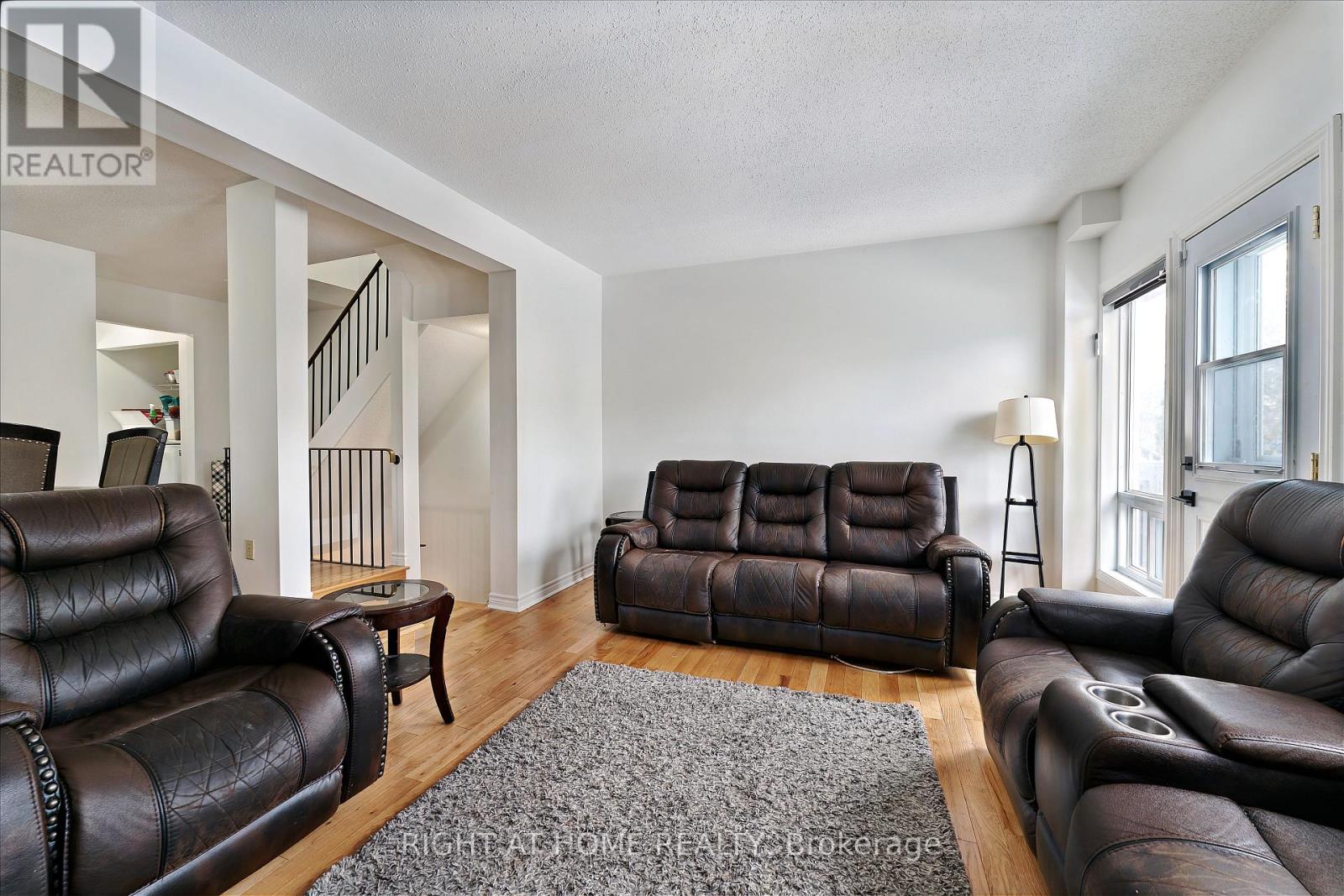 22 ALMOND LANE - 9