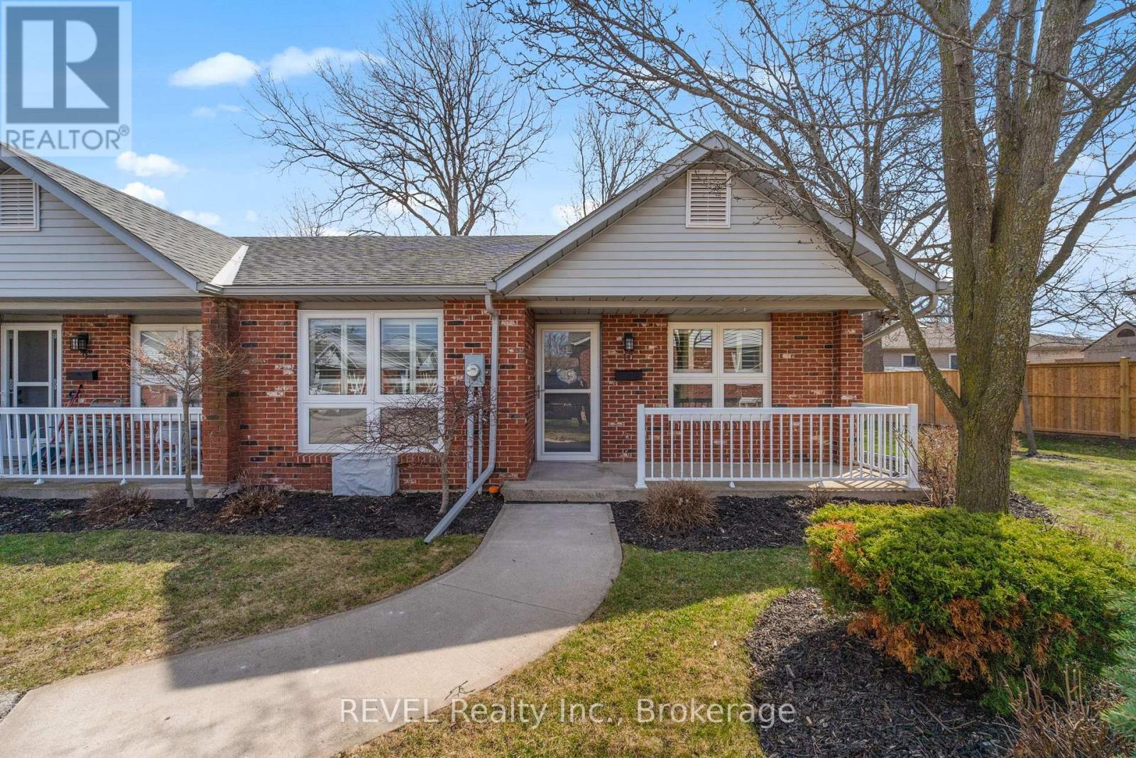 10 - 226 VANSICKLE ROAD