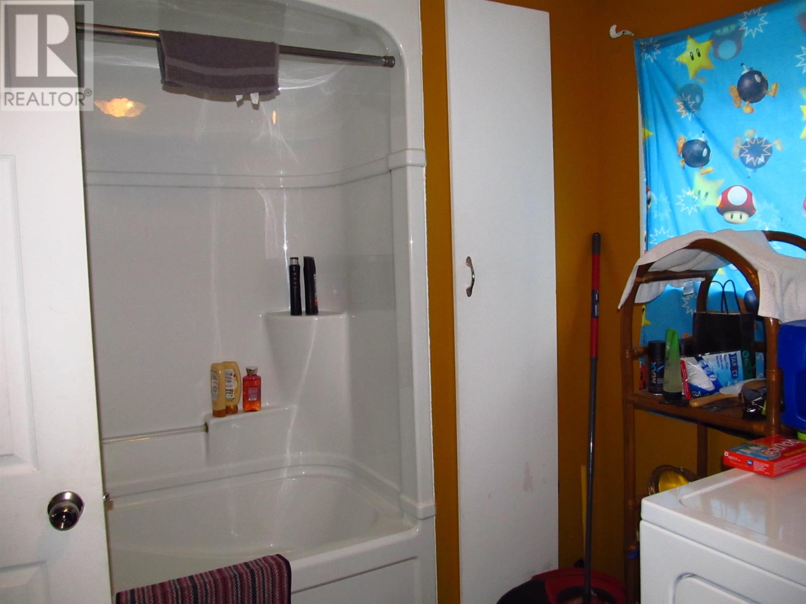 110 WOODCREST - 9