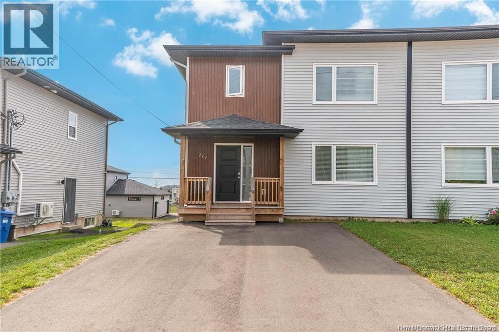 245 LORETTE - 1
