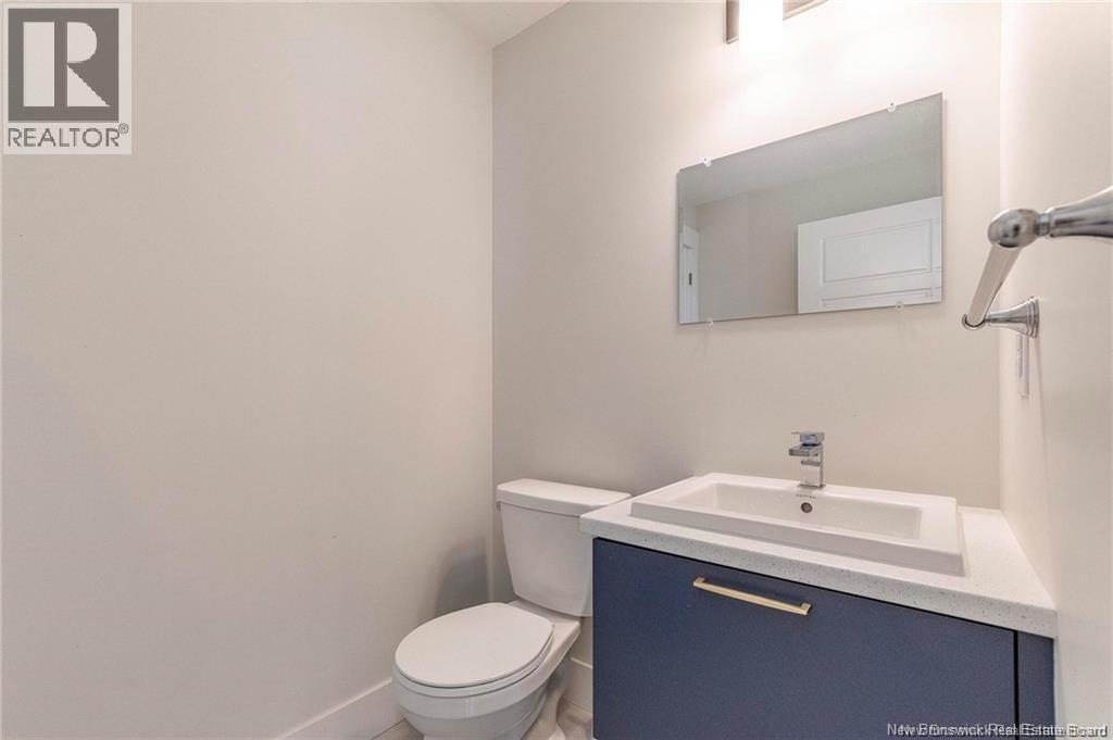 245 LORETTE - 18